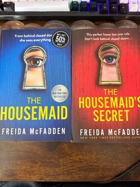 The Housemaid & The Housemaid's Secret by Freida McFadden - Paperback